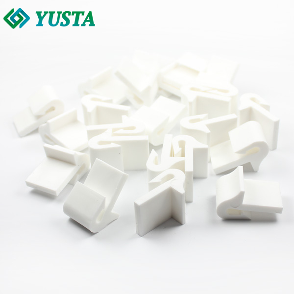 Клипса крепления одиночная для пружины "Змейка"