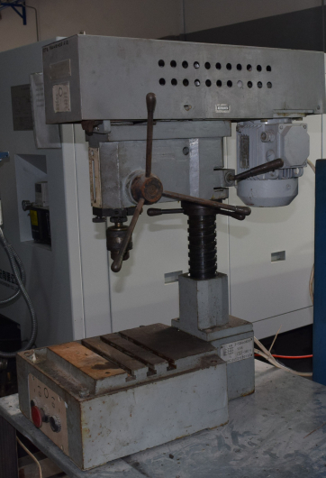 Станок сверлильный