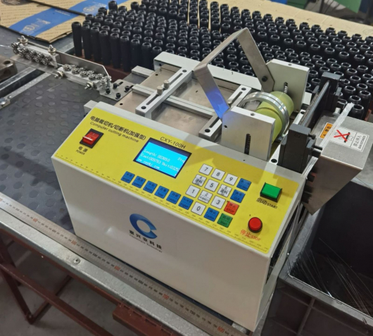 Станок правильно-отрезной